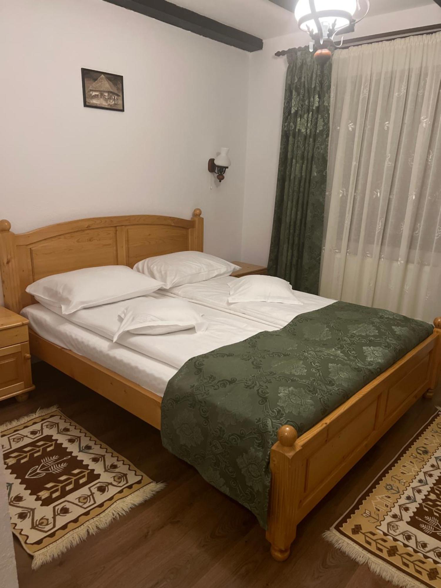 Poiana Soarelui Bed & Breakfast Moeciu De Sus Eksteriør bilde