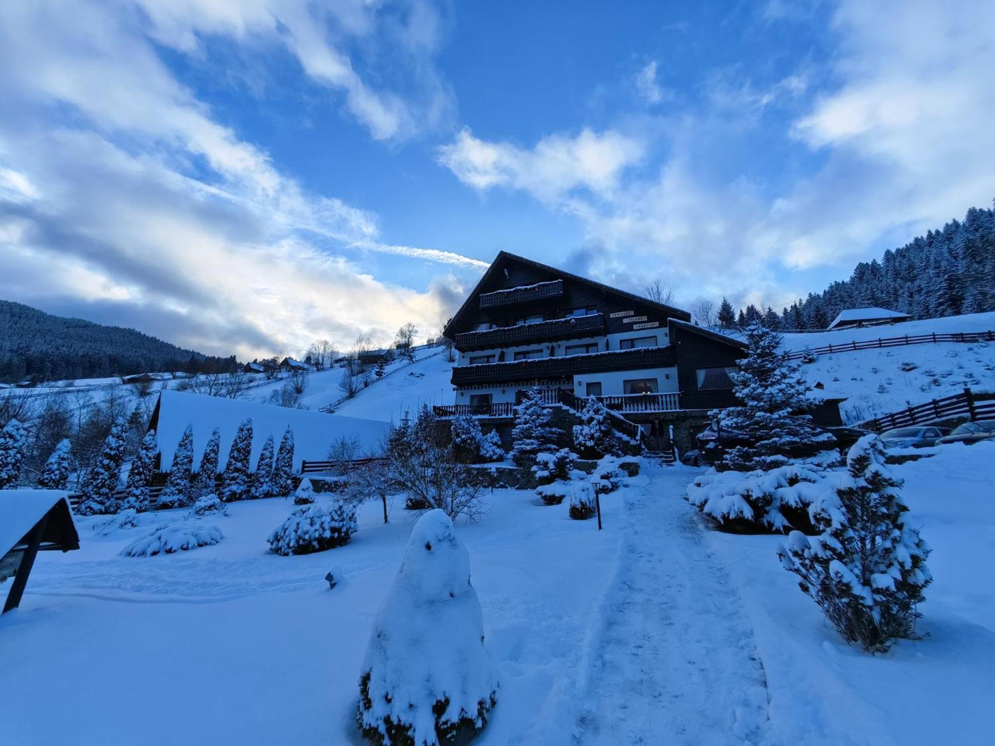 Poiana Soarelui Bed & Breakfast Moeciu De Sus Eksteriør bilde