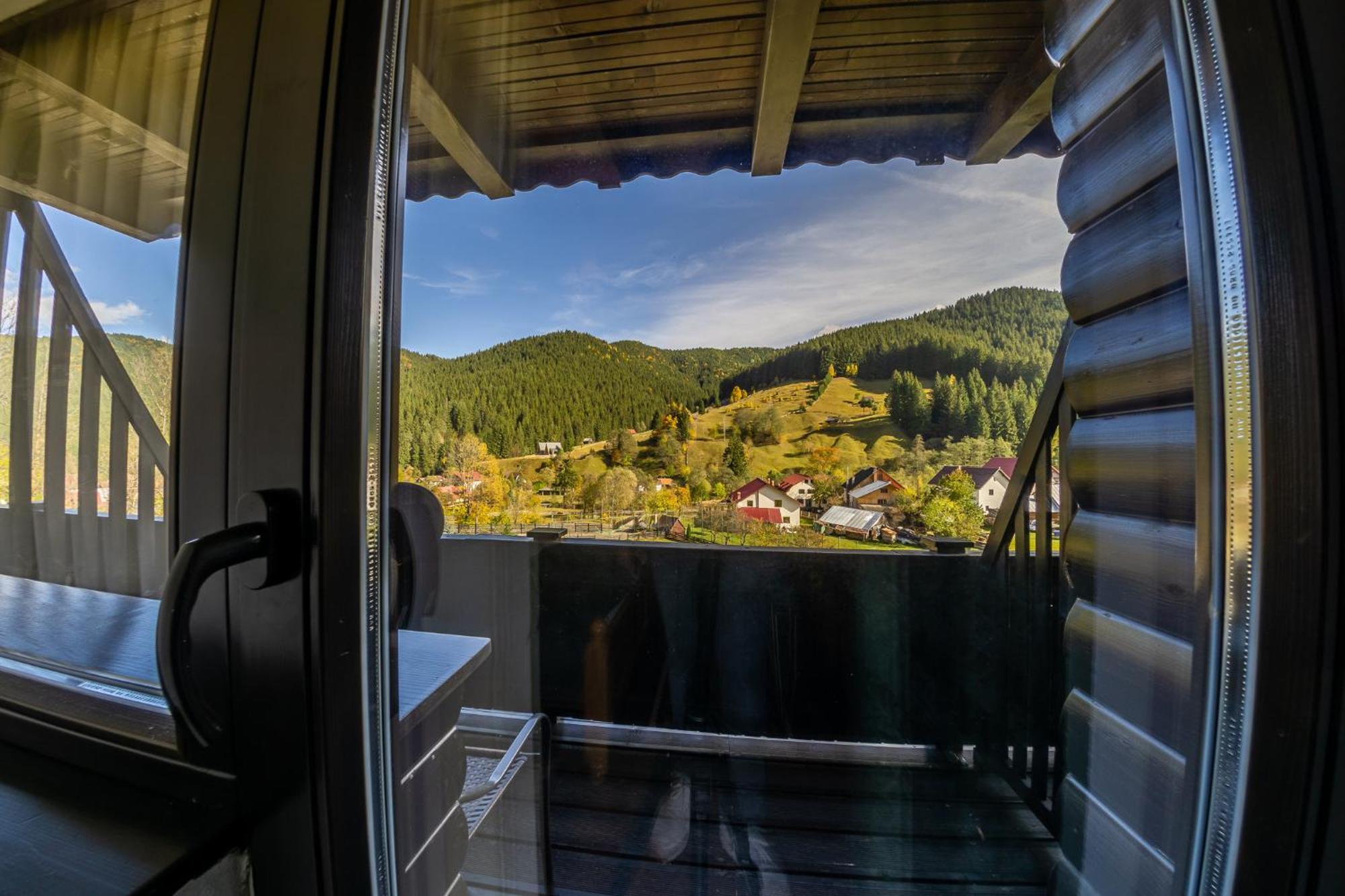 Poiana Soarelui Bed & Breakfast Moeciu De Sus Eksteriør bilde